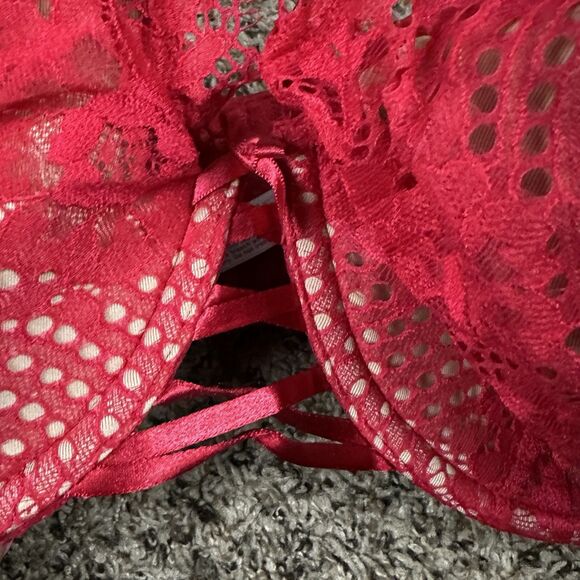 CACIQUE 42F Red Lightly Lined French Balconette BRA UNDERWIRE 4 Hook Closure - Picture 2 of 7